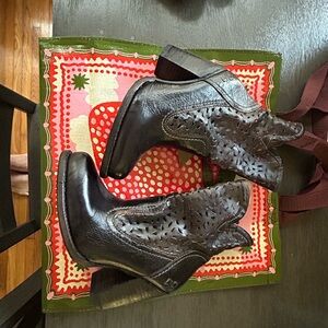 BED|STU Black Leather Cutout Heeled Boots